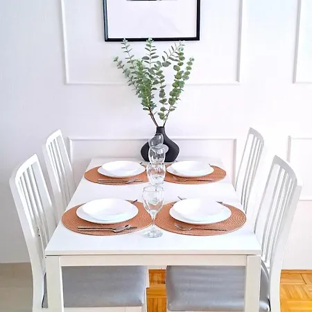 Praska Syrena Apartman Varsó